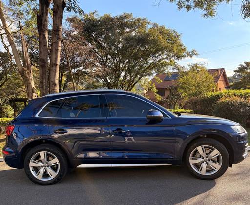 AUDI Q5 2.0 TFSI GASOLINA AMBIENTE S TRONIC AUDI Q5 2.0 TFSI GASOLINA AMBIENTE S TRONIC